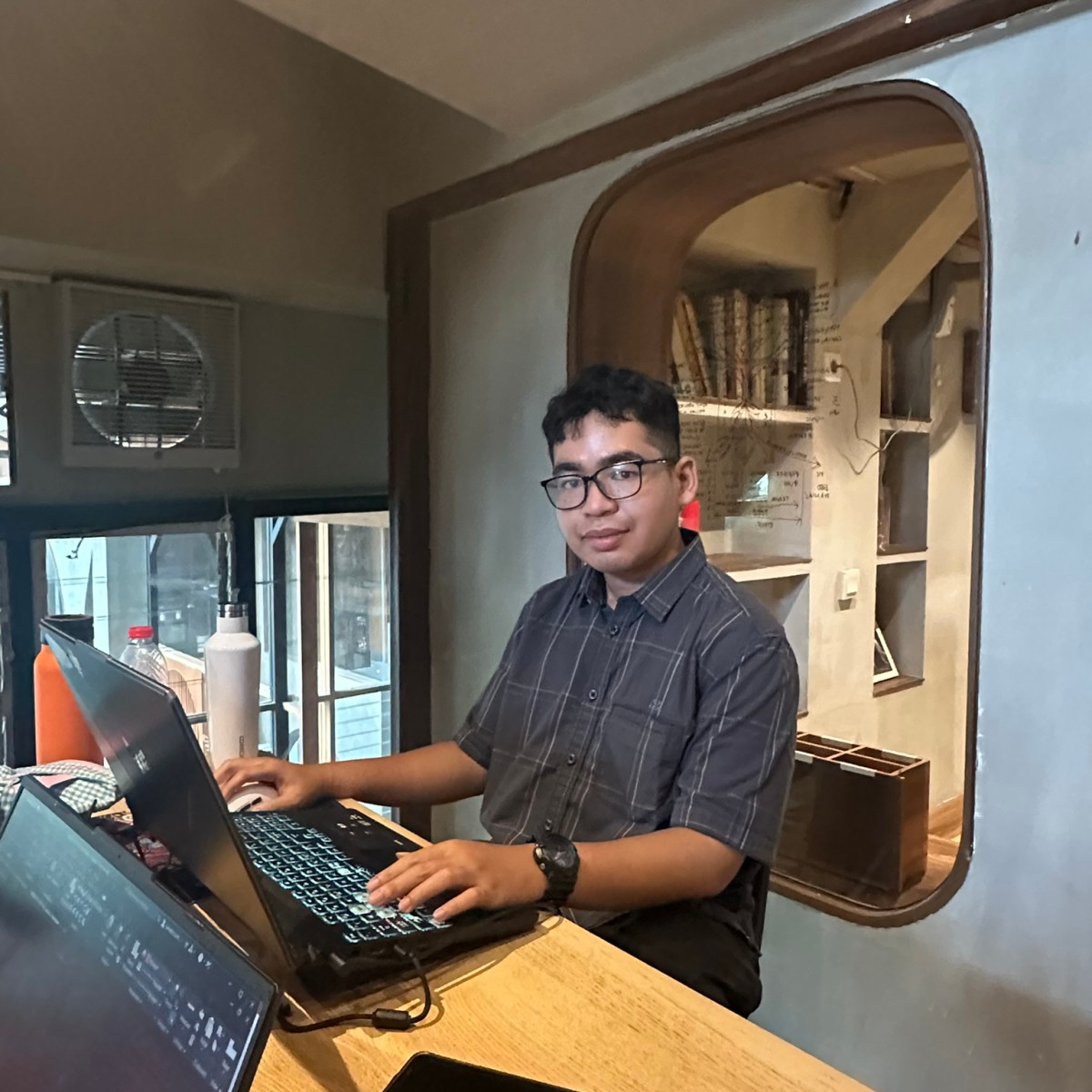 Benedict Zefanya Adrevin Sambang  – Universitas Bina&nbsp;Nusantara